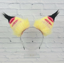 Load image into Gallery viewer, Queen Bee *PRE ORDER SLOT*