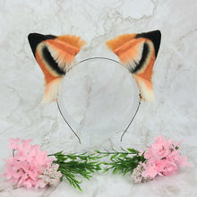 Load image into Gallery viewer, Natural Orange Fox