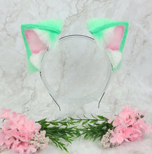 Load image into Gallery viewer, Mint Kitten