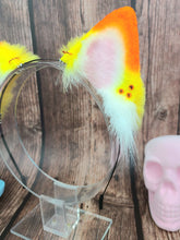 Load image into Gallery viewer, Candy Corn Kitten